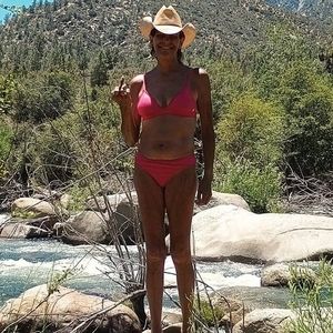 Meet your Posher, Danelle